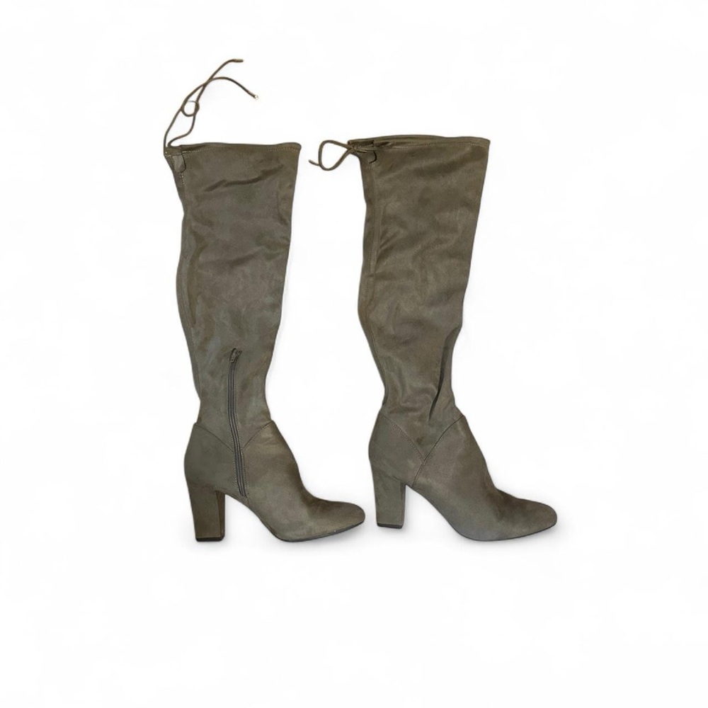 Women's Knee-High Tan/Taupe Boots